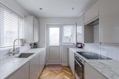 3 bedroom home for sale in Alicia Avenue Margate b