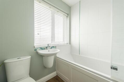 3 bedroom home for sale in Alicia Avenue Margate b