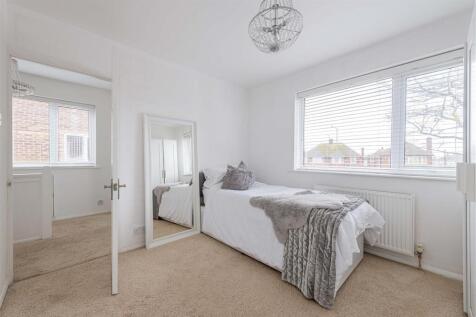 3 bedroom home for sale in Alicia Avenue Margate b