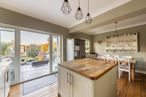 Orchard Road, Westbrook - 4 bedroom semi detached 