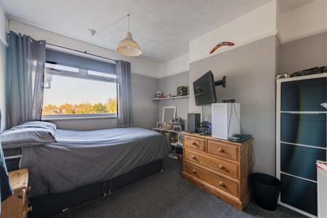 Orchard Road, Westbrook - 4 bedroom semi detached 