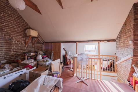 Guilton, Ash, bedroom semi detached home for sale 