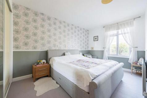 Guilton, Ash, bedroom semi detached home for sale 