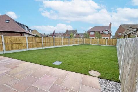 Plot 3 rear.jpg