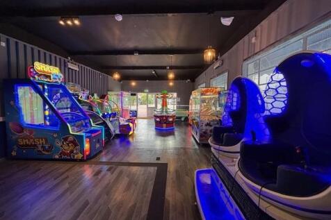 amusements..jpg