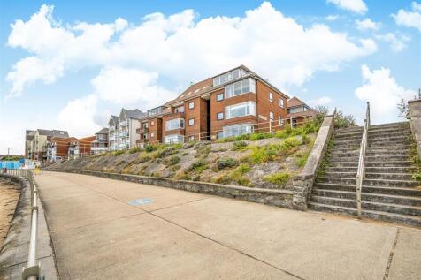St Mildreds Gardens 2 Bedroom Apartment -  Externa