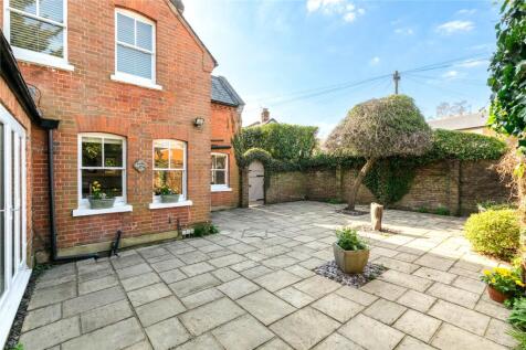 Garden Courtyard