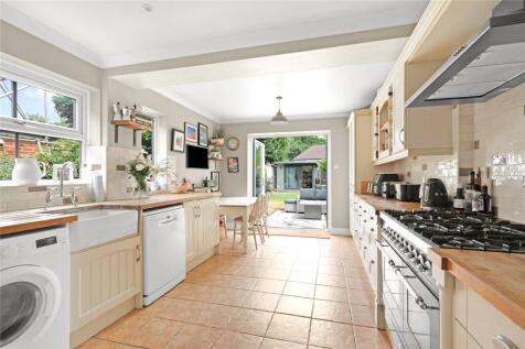 Kitchen-Dining Room
