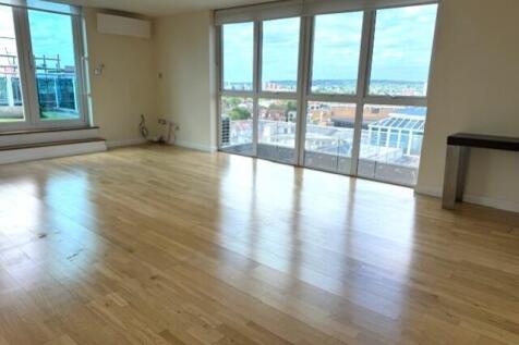lounge 3 hh