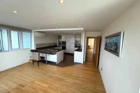 kitchen lounge hh