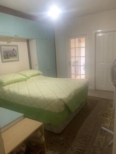 KINGS BED