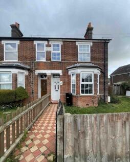 A 4 bedroom semi-detached house
