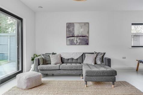 KFH-35_Florence_Avenue-9.JPG