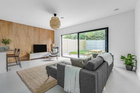 KFH-35_Florence_Avenue-13.JPG
