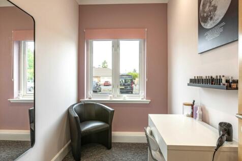 Allied-Surveyors-Scotland-3 Rowan Court, Peebles-1