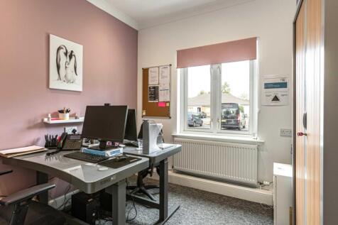 Allied-Surveyors-Scotland-3 Rowan Court, Peebles-1