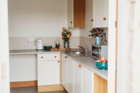 Vineyard-Business-Centre-Saughland-Farm-Office-03