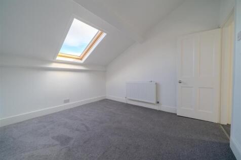 Top floor bedroom alternative shot