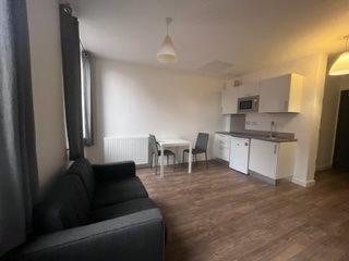 414 2 Moorfields - Lounge.jpg