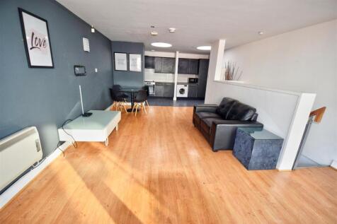 Lounge alterative view