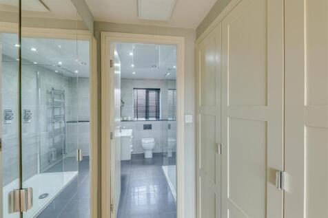 33 Naburn Dr_40.jpg
