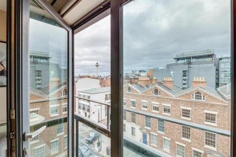 81 Hudson Gardens_10.jpg