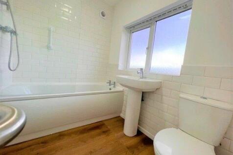 Bathroom - Church Road.jpg
