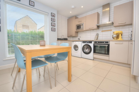 ChatGPT Image Oct 17, 2025, 09_30_30 AM.png