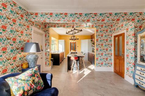 934 garstang rd_17.jpg