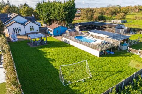 934 garstang rd_71.jpg