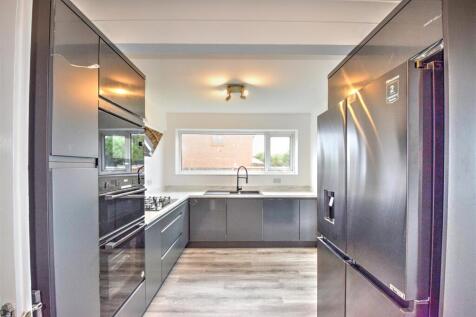 DSC_0540_Interior 3.jpg