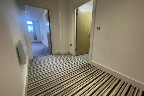 33 Market Court 4.jpg