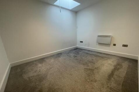 33 Market Court 2.jpg