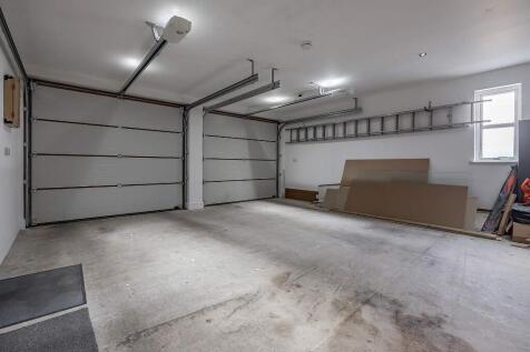 Four Car Garage