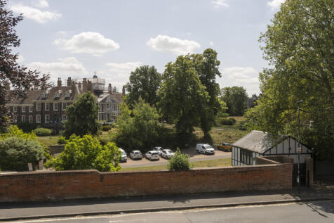 PR-9 Kidbrooke Gardens-4_Lo