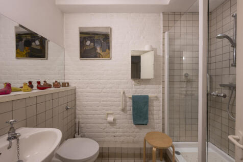 Photo 33
