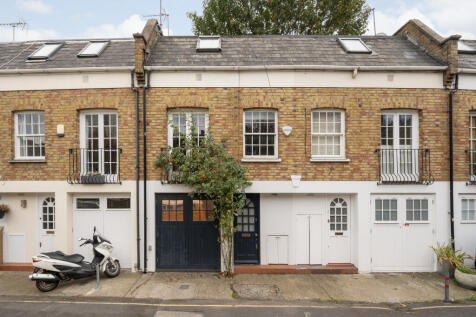 Private Realtor-23 Royal Crescent Mews-1_Lo