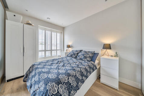 1343525-10-68b19b...