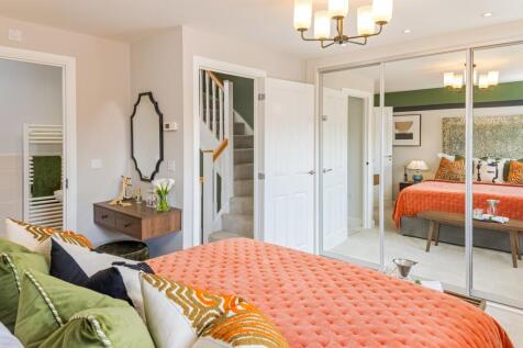 Main bedroom of 3 bedroom Greenwood