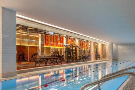 Pool.jpg