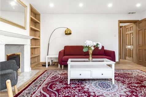 Living Room 1.jpg