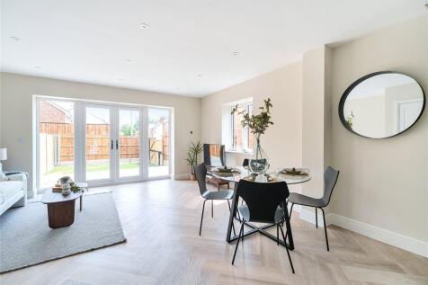 Dining Living Area