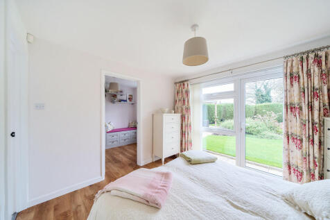 Main Bedroom (sho...