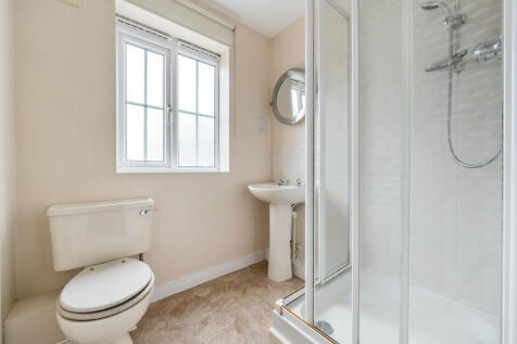 En-Suite to Bedro...