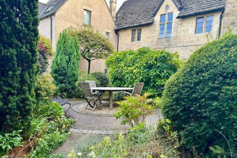 Communal Patio Garden