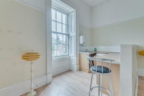21 Windsor Street Dundee-5.jpg