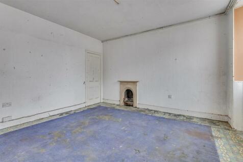 21 Windsor Street Dundee-24.jpg