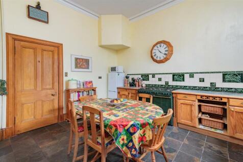 3 Douglas Terrace New images-23.jpg