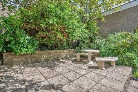 3 Douglas Terrace New images-28.jpg