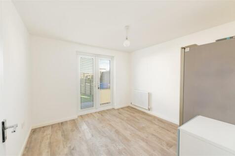 3 Angus Wynd Monifieth-7.jpg